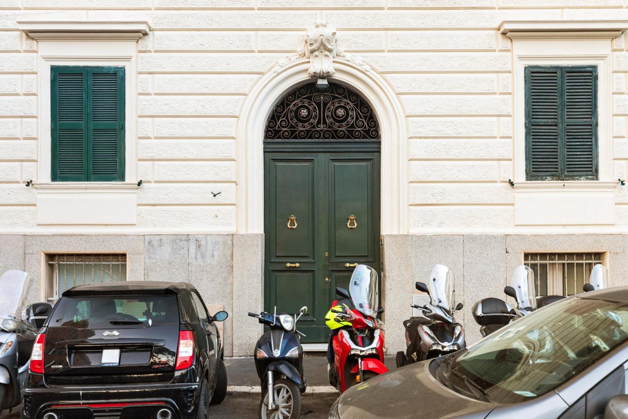 Adriana Boutique Guest House Rome Exterior photo