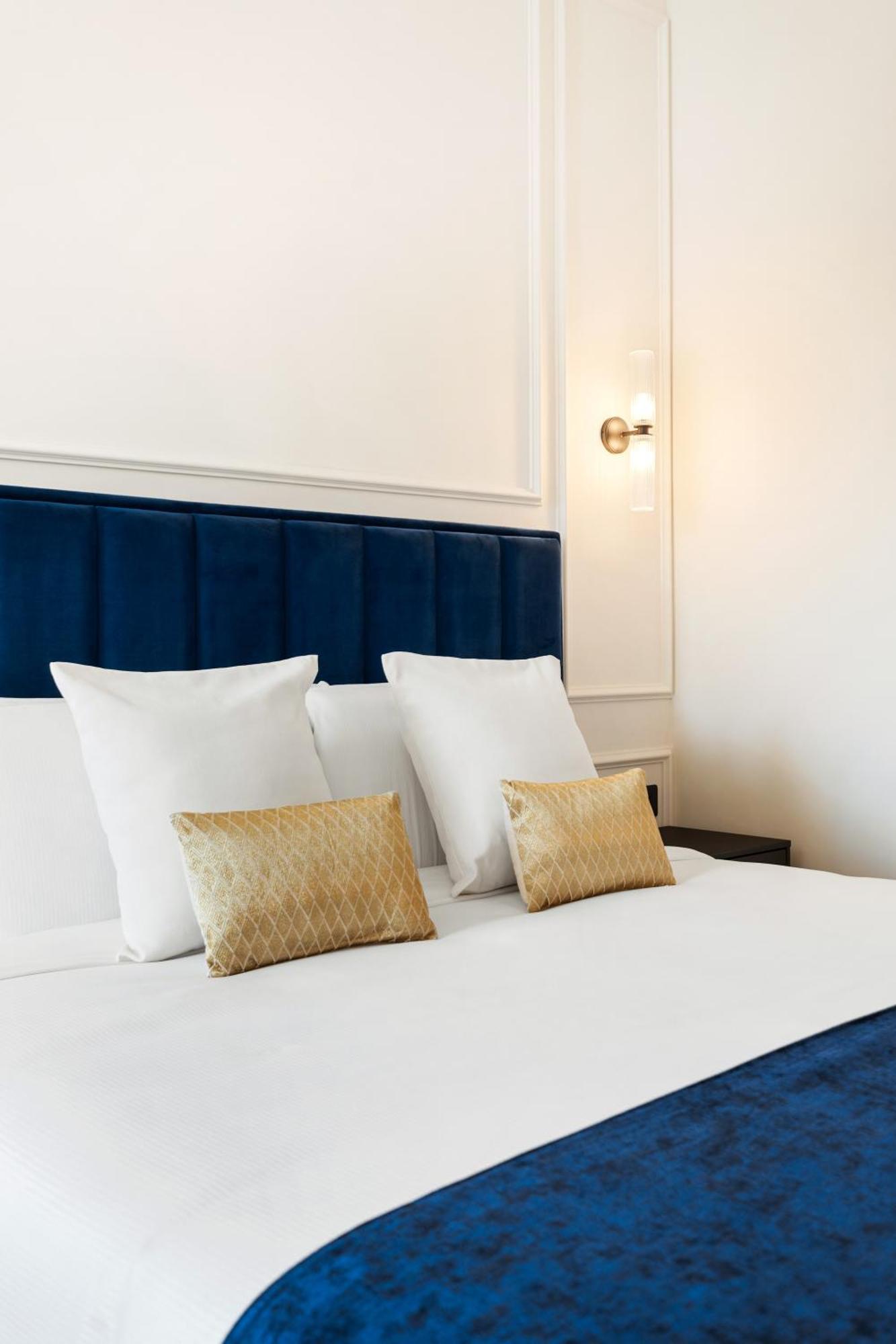 Adriana Boutique Guest House Rome Exterior photo